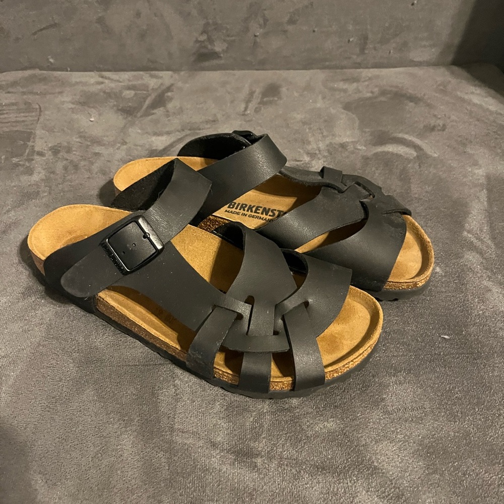 NWOT Black Pisa Birkenstock Sandal